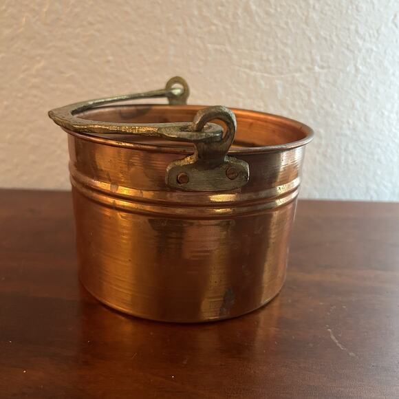 Vintage Solid Copper Small Pot Pain Brass Handle Mixed Metals Farmhouse - Picture 4 of 7